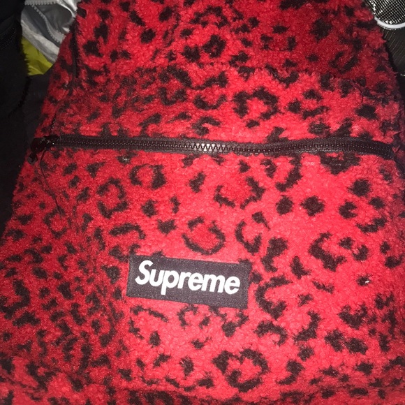Supreme 2017 backpack - Picture 2 of 2